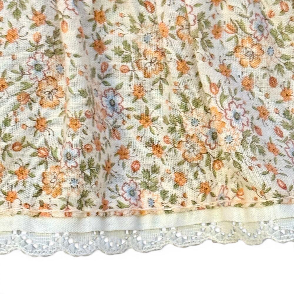 VTG 2 Panels 34.5" x 29.25" Cream Colored Orange Floral Ruffled & Lace Curtains - Picture 6 of 8